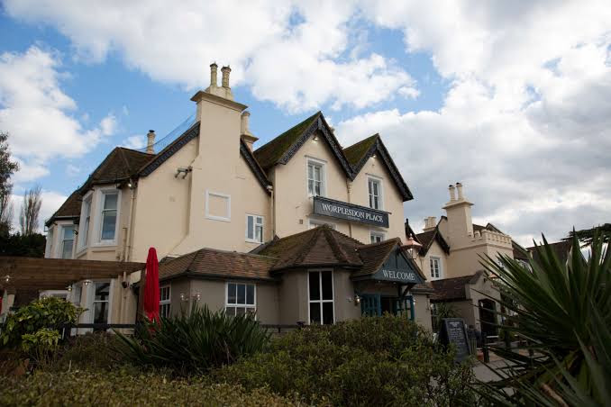 Worplesdon Place (Hotel) Guildford